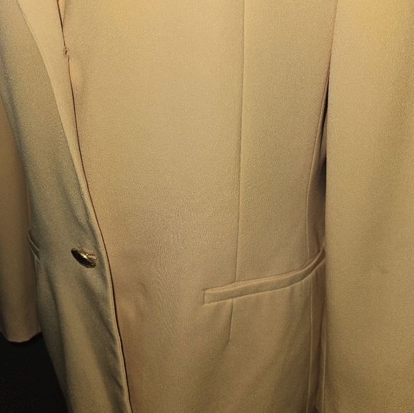 Harve Bernard Yellow Blazer Size 8 - Picture 5 of 11